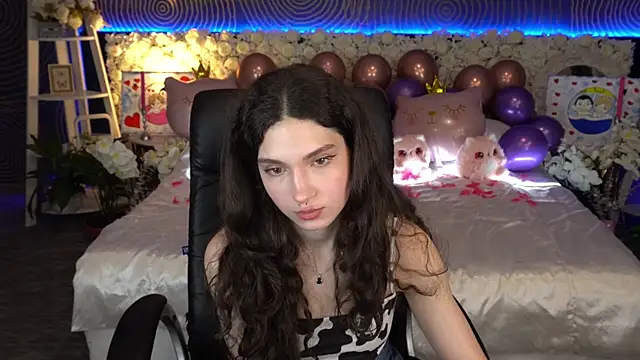 BabyFlowerr 라이브 XXX 채팅