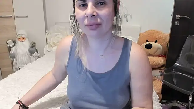 sweetemy4u – Kamerová šou