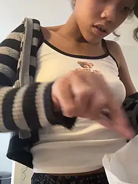 Tamiii420 Live XXX-chat