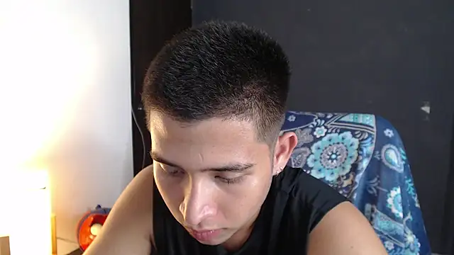 harold_18_のライブXXXチャット