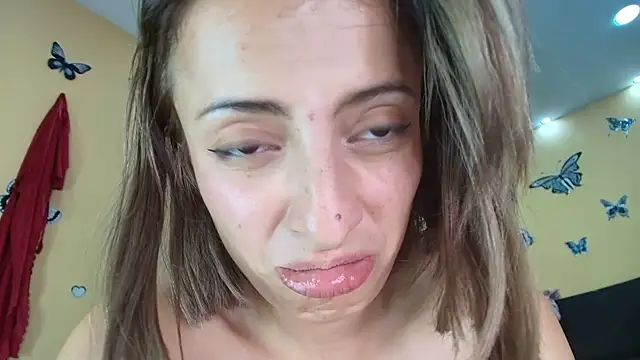 Chat +18 de HottCandy21 ao vivo