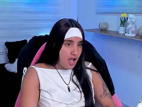 Caroline_rodriguez9 Chat XXX live