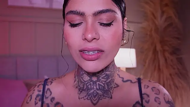 curvyliciousss Chat XXX in diretta