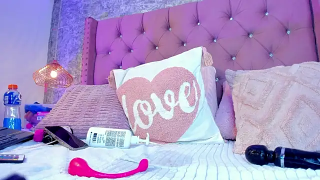 XXX chat uživo modela EmmaCrush