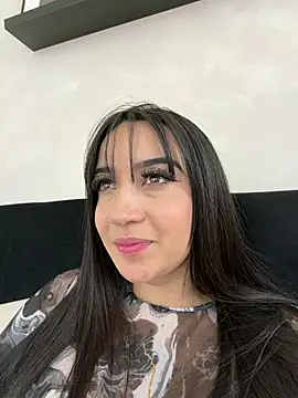 EmmyEvans1 라이브 XXX 채팅