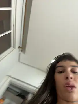 Nikatsun Live XXX chat