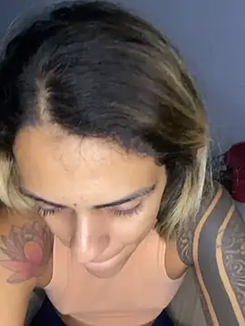 Онлайн чат XXX sabrinaneves