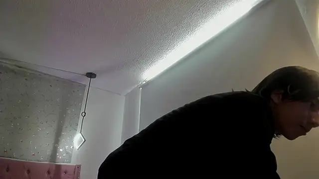 Chat XXX en directo de loverisu-coral