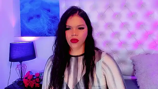 Chat XXX en directo de Keira_Fox31