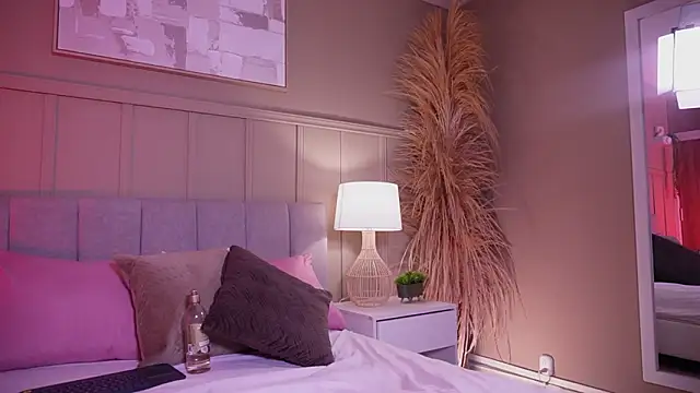 curvyliciousss live XXX chat