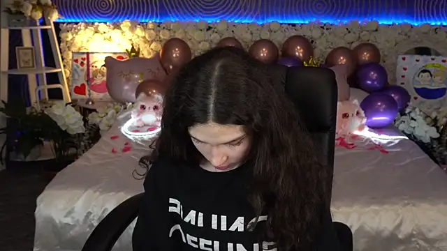 BabyFlowerr 라이브 XXX 채팅