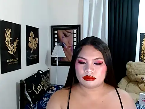 Chat +18 de TSbrianaHugeCock ao vivo