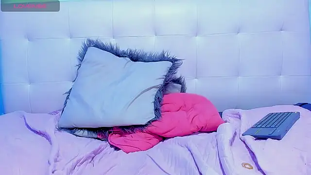 valka_01: вебкам-шоу