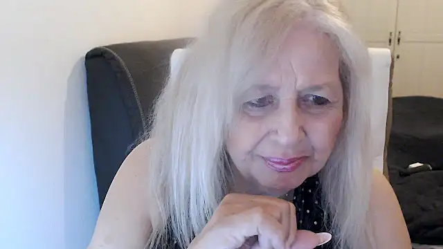 SusiLifeXXX Chat XXX in diretta