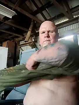 Reddog833 网络视讯表演