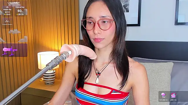 Živý XXX chat doll_bella_