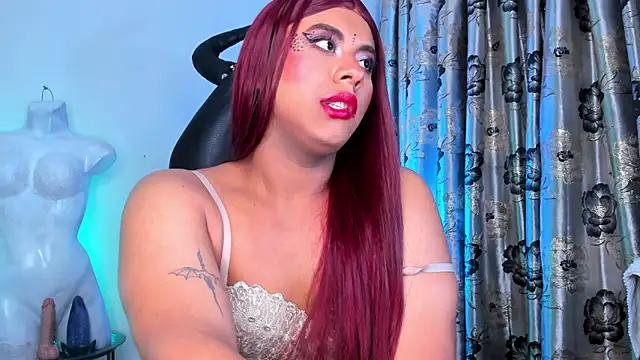 Emili_Roux's Live XXX Chat