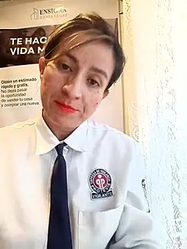 Valentina--1 라이브 XXX 채팅