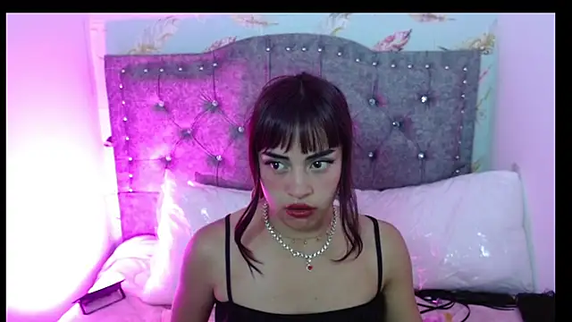 Queen_Rousee Obrolan Langsung XXX