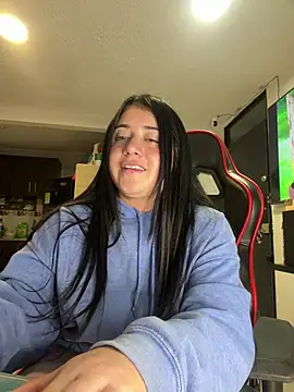 Chatroom XXX en direct de KallyMyller1