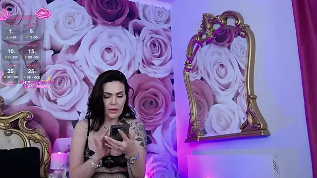 Show modela HessaHessy na web-kameri