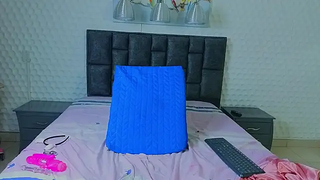 scarlettjohnson_: онлайн-секс-чат