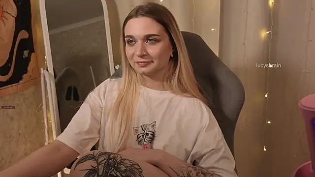 Živý XXX chat lucylucious