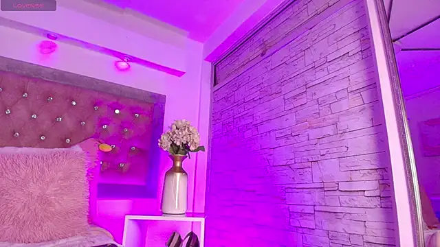 Andy_Leex Live XXX-Chat