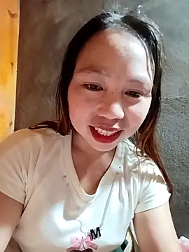 Pretty_girl_2 即時 XXX 聊天