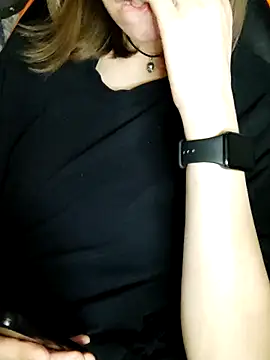 Aashikalaa – Naživo XXX chat