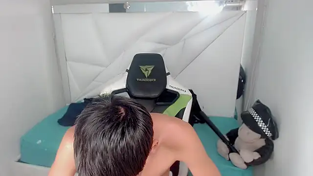 Liarr_ Live XXX-chat