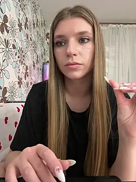 Živý XXX chat adel_secret