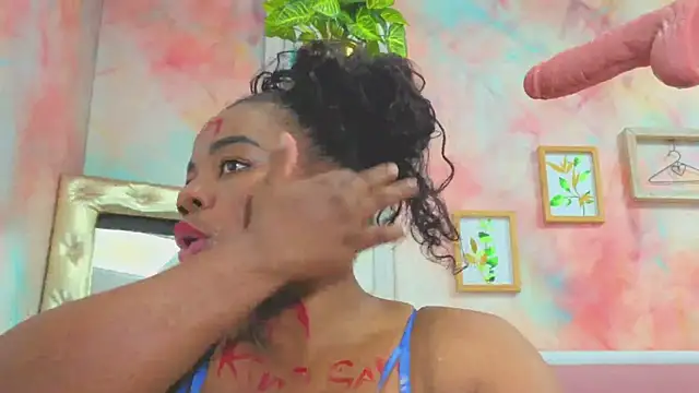 แชท XXX สดของ Idiris_big