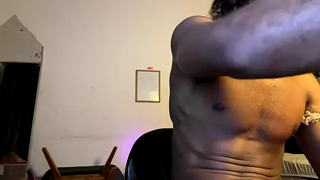 gerson173Hugo Show in webcam