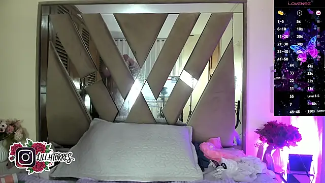 LILITH_TORRES1: онлайн-секс-чат