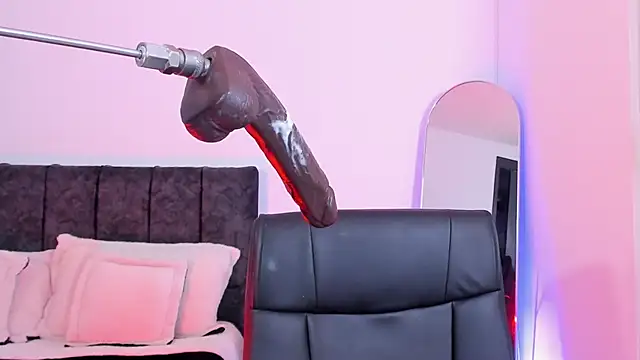 Taylormaxwell Chat XXX live