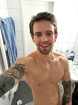 Mystery_Mark Chat XXX in diretta