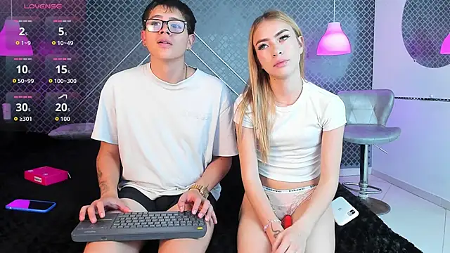 Pokazy przed kamerką – Evie_demn