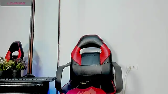 JERO_TEASE_S7S – Naživo XXX chat