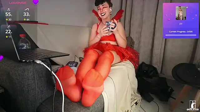 kittyfitty29 Adlı Modelin Canlı XXX Sohbeti