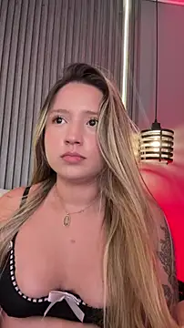 MiaPetit_: онлайн-секс-чат