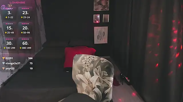 YolandaKiss Live XXX-Chat