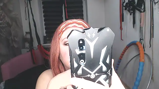 Chatroom XXX en direct de MISSwithDOLLS