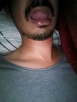 dreamtoungelick69のライブXXXチャット