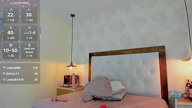 IRISCLARK1 লাইভ XXX চ্যাট