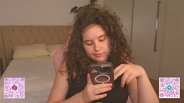 Ariella_Sol Chat XXX live