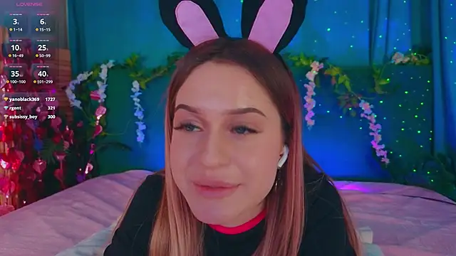 Chat XXX ao vivo de AlinaWalters