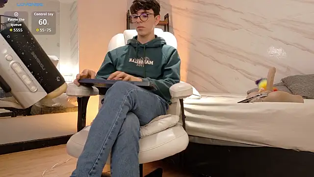 Chat XXX en directo de mathias_saenz