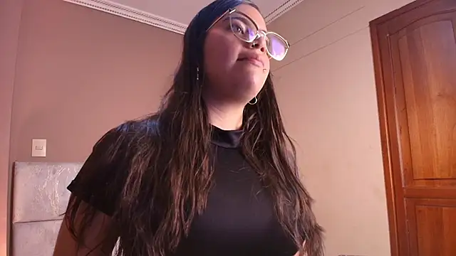 VaiaLowell লাইভ XXX চ্যাট