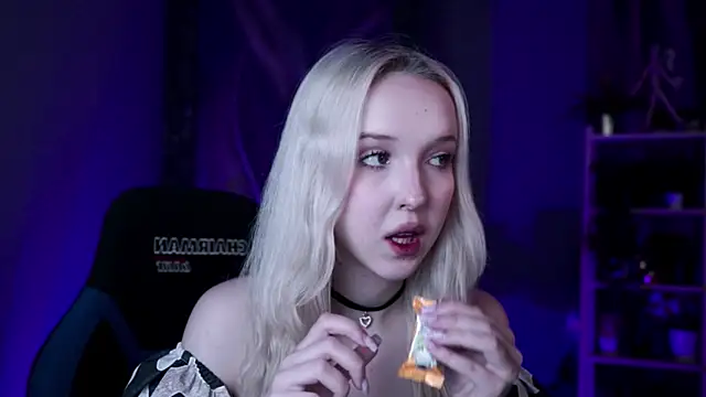 MaoqiBeverly Chat XXX live